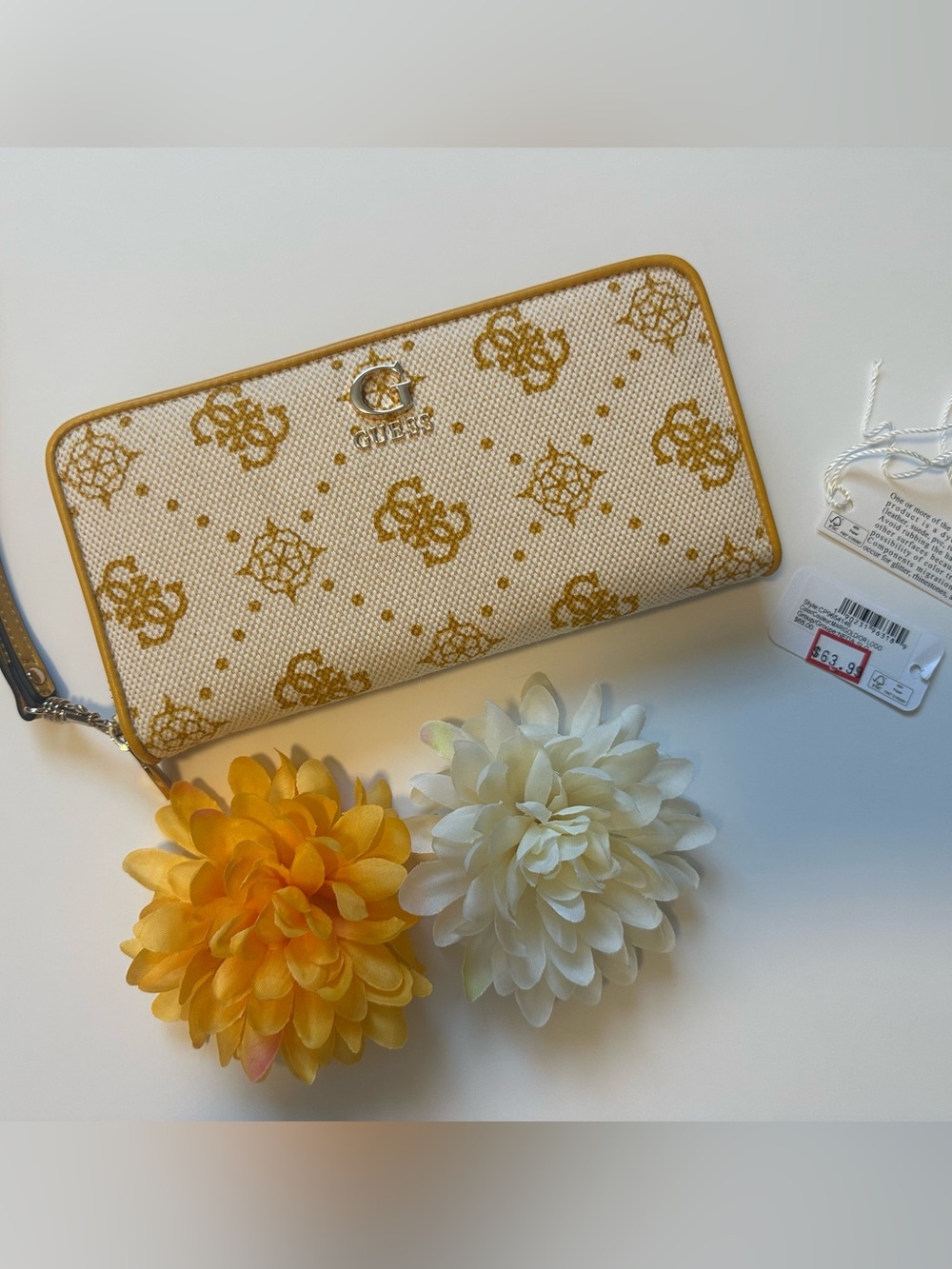 Guess Yellow Patterned Wristlet Zip Phone Wallet